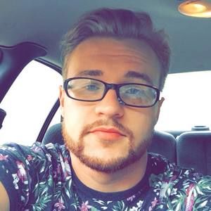 Meet your Posher, Simon